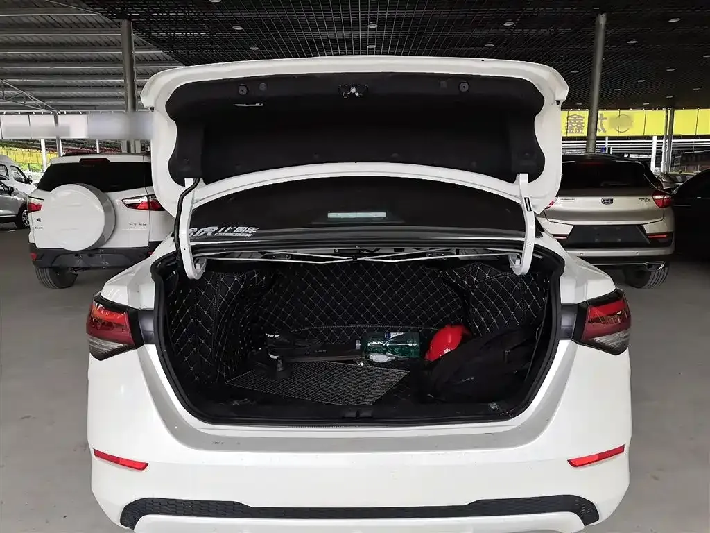 Nissan Sylphy 2022 из CN, фото 9