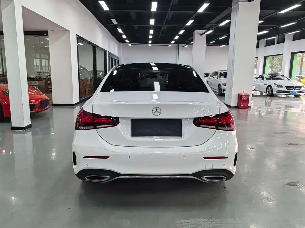 Mercedes-Benz A-Class 2023 из CN, фото 6