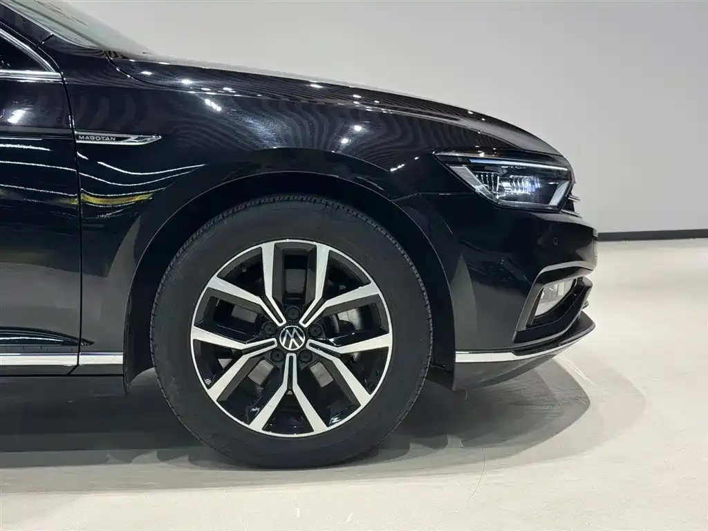 Volkswagen Magotan 2022 из CN, фото 8
