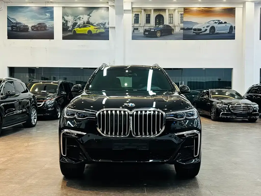 BMW X7 2021 из CN, фото 2