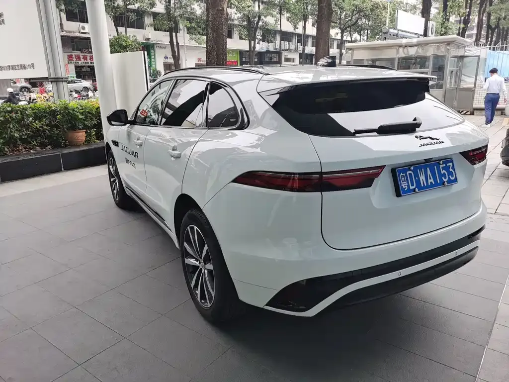 Jaguar F-PACE 2023 из CN, фото 7