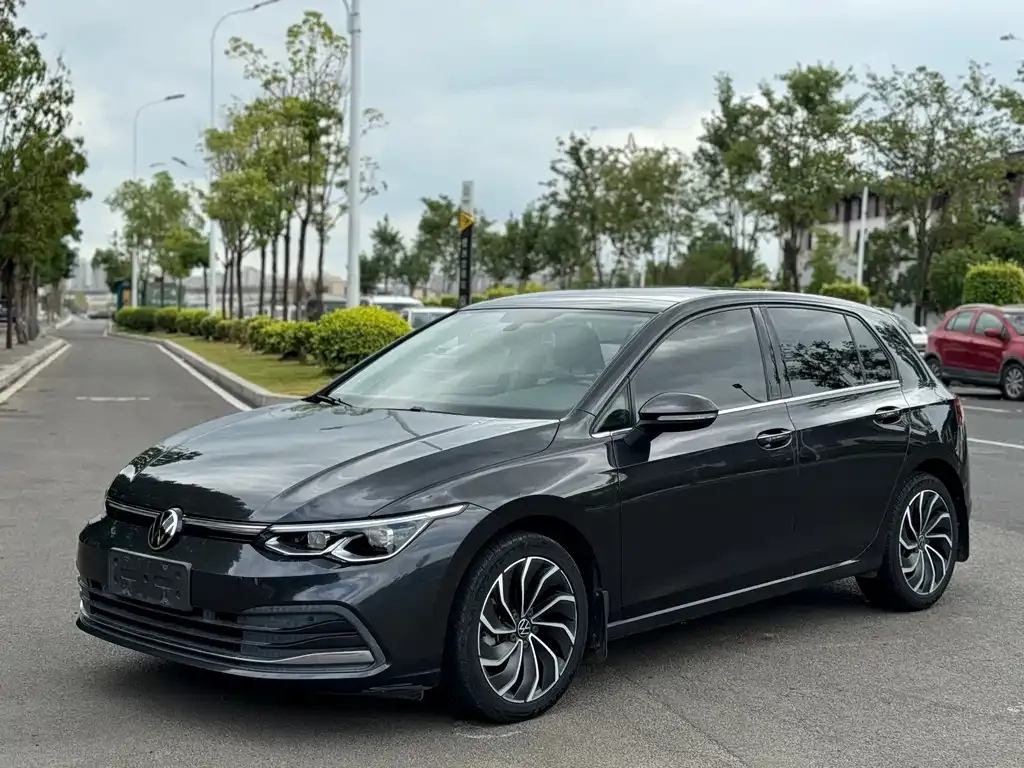 Volkswagen Golf 2021 из CN, фото 1