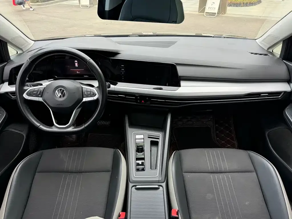 Volkswagen Golf 2021 из CN, фото 8