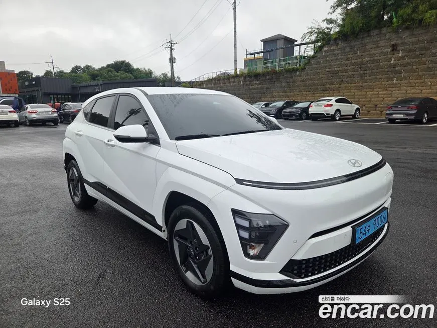 Hyundai Kona 2023 из KR, фото 8