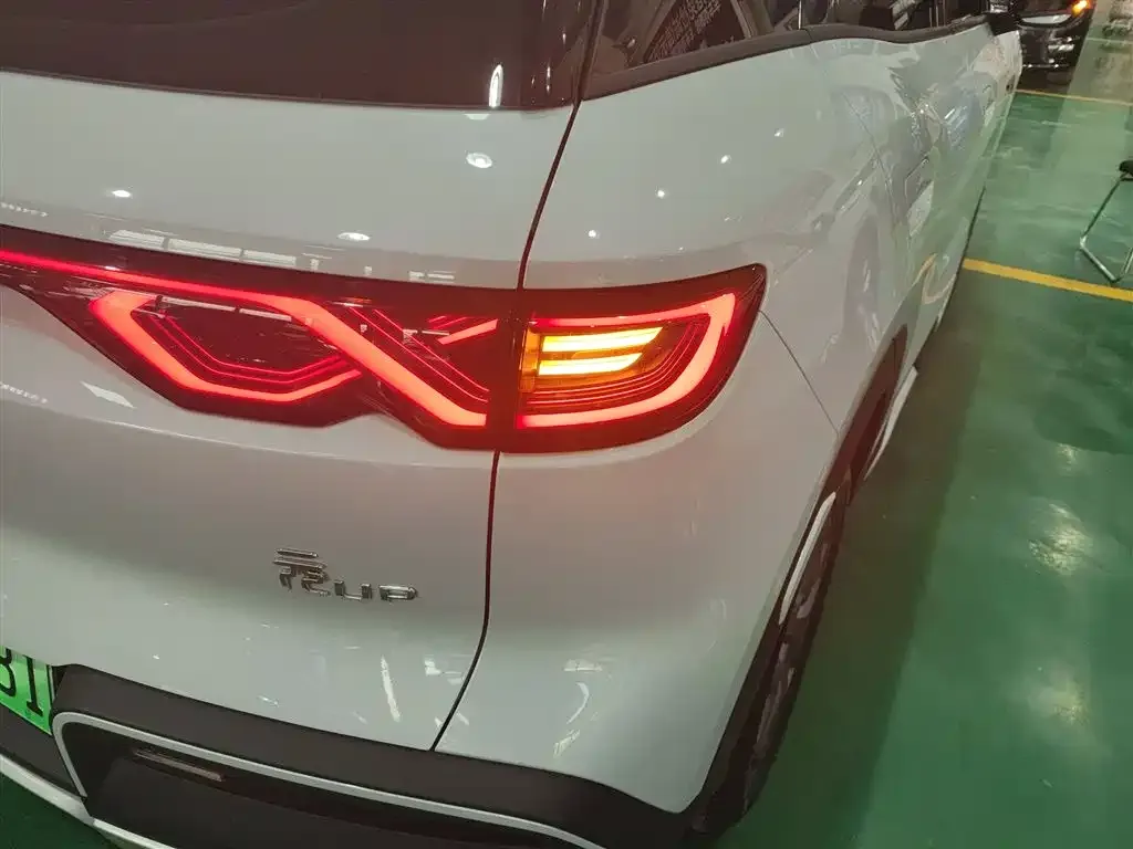 BYD Yuan UP 2025 из CN, фото 8