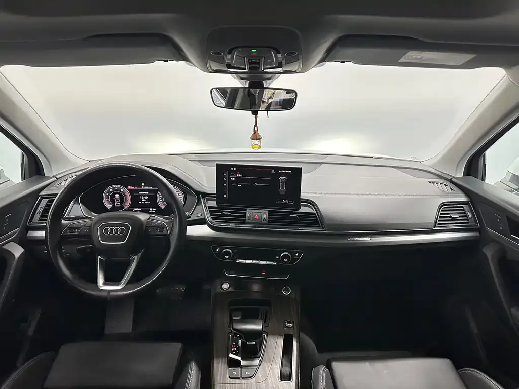 Audi Q5L 2023 из CN, фото 6