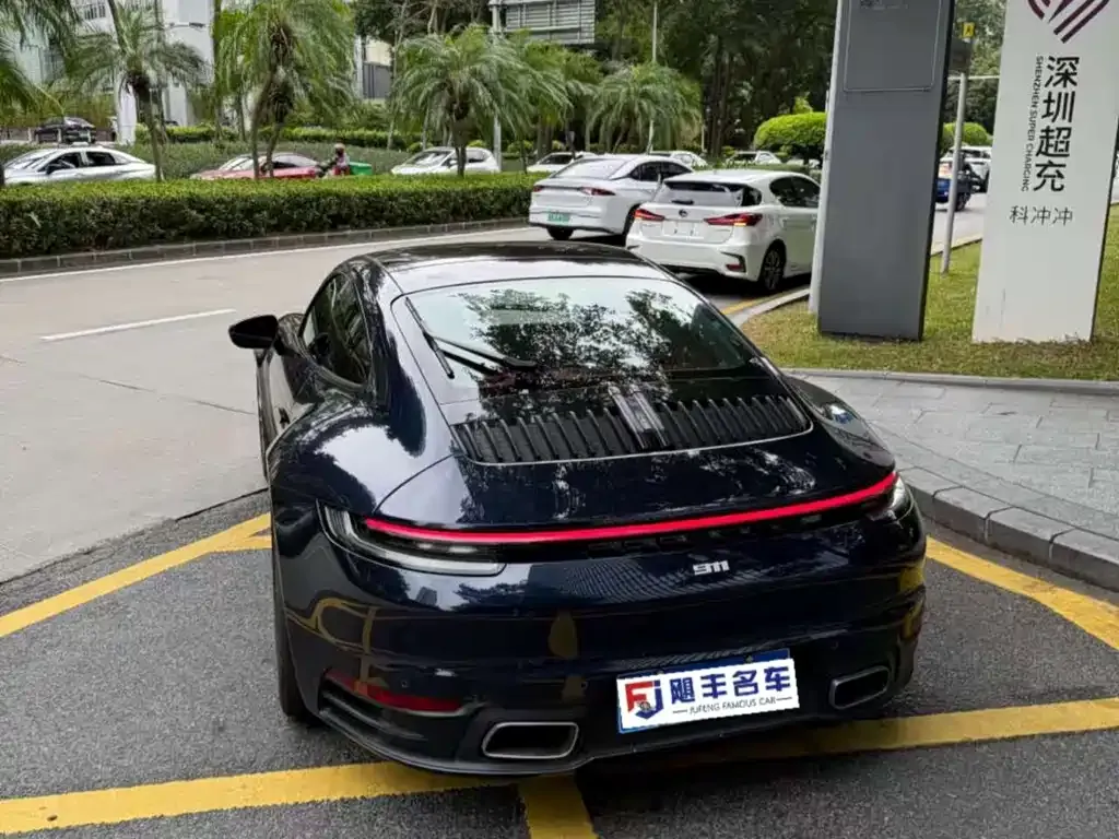Porsche 911 2021 из CN, фото 2