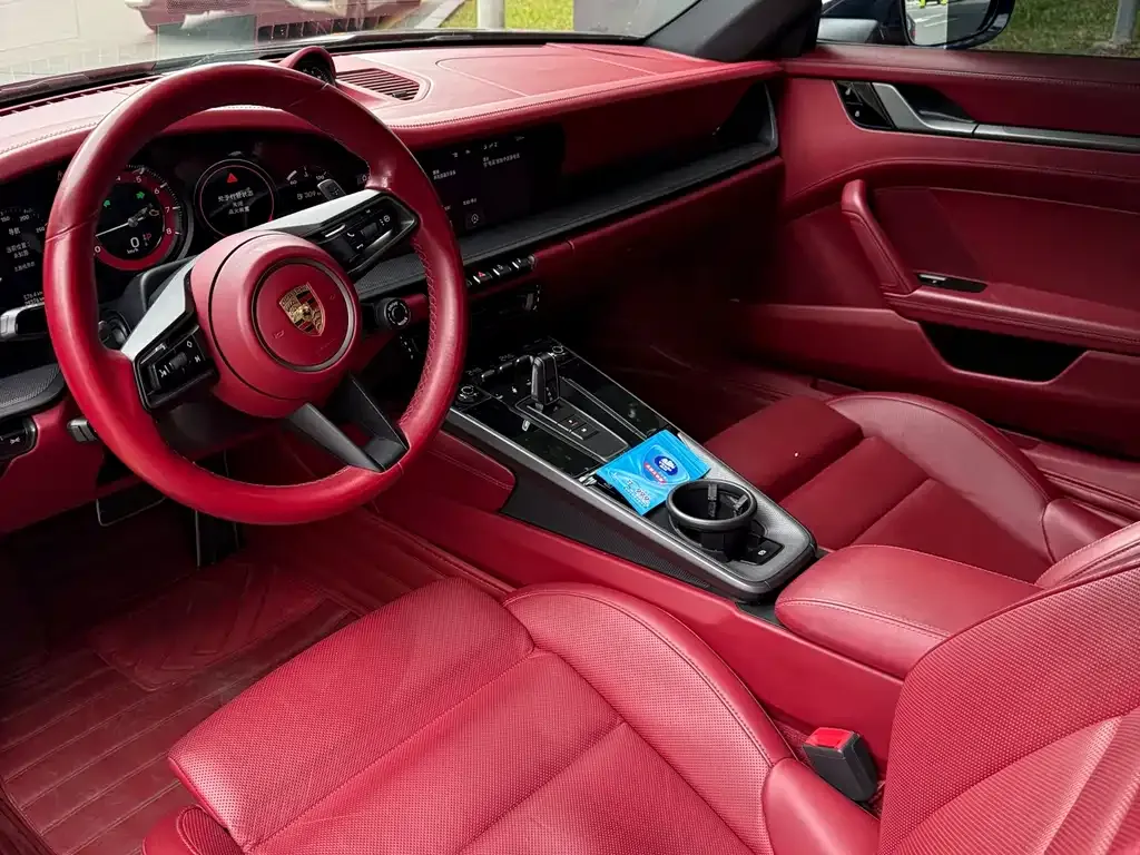 Porsche 911 2021 из CN, фото 5