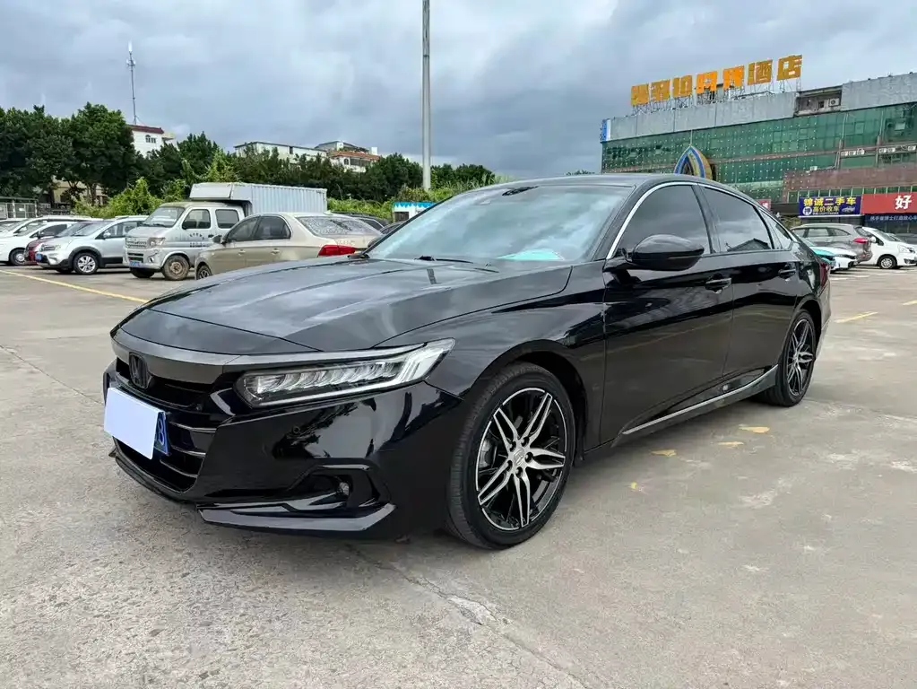 Honda Accord 2023 из CN, фото 1