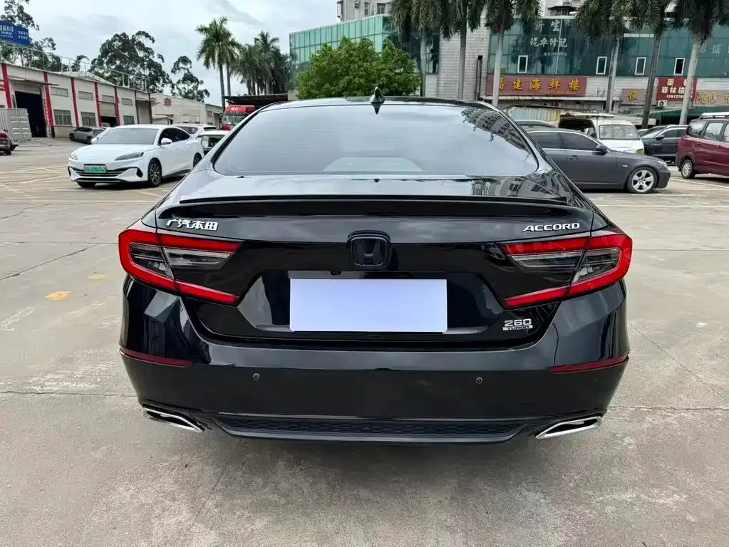 Honda Accord 2023 из CN, фото 6