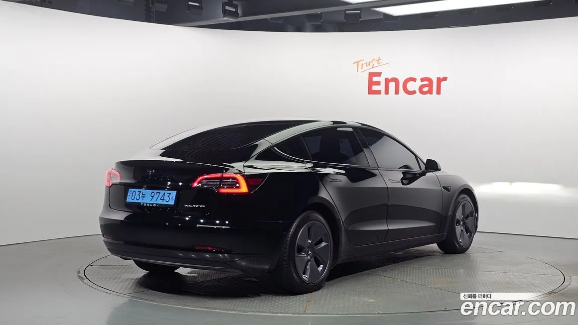 Tesla Model 3 2022 из KR, фото 2