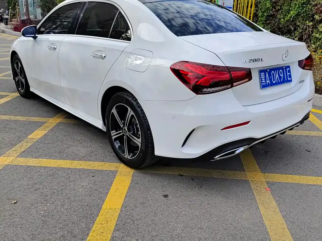 Mercedes-Benz A-Class 2023 из CN, фото 4