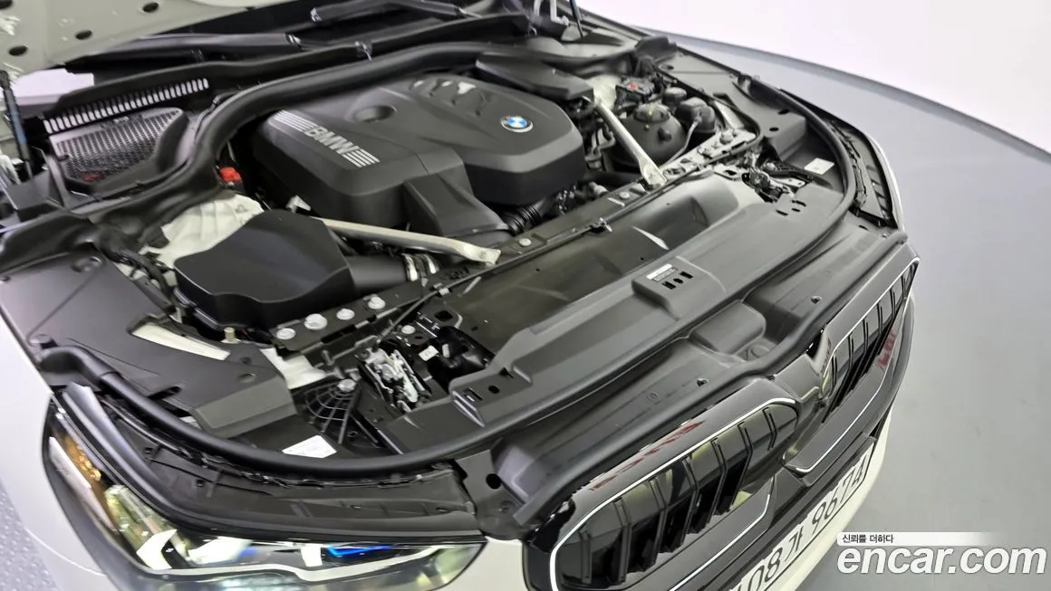 BMW 5-Series 2025 из KR, фото 6