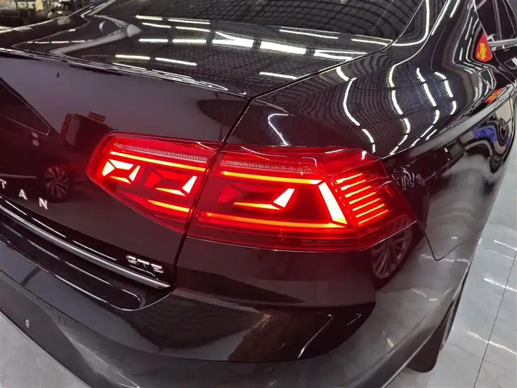 [object Object] Magotan GTE PHEV 2021 из CN, фото 8