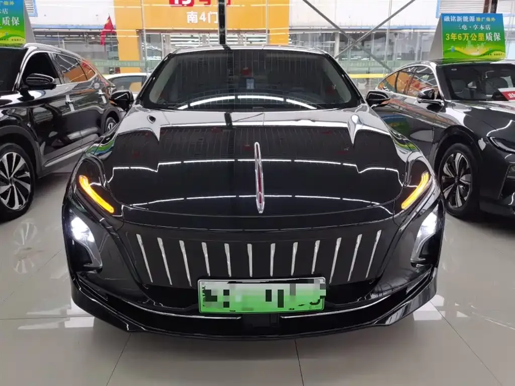 Hongqi E-QM5 2023 из CN, фото 3