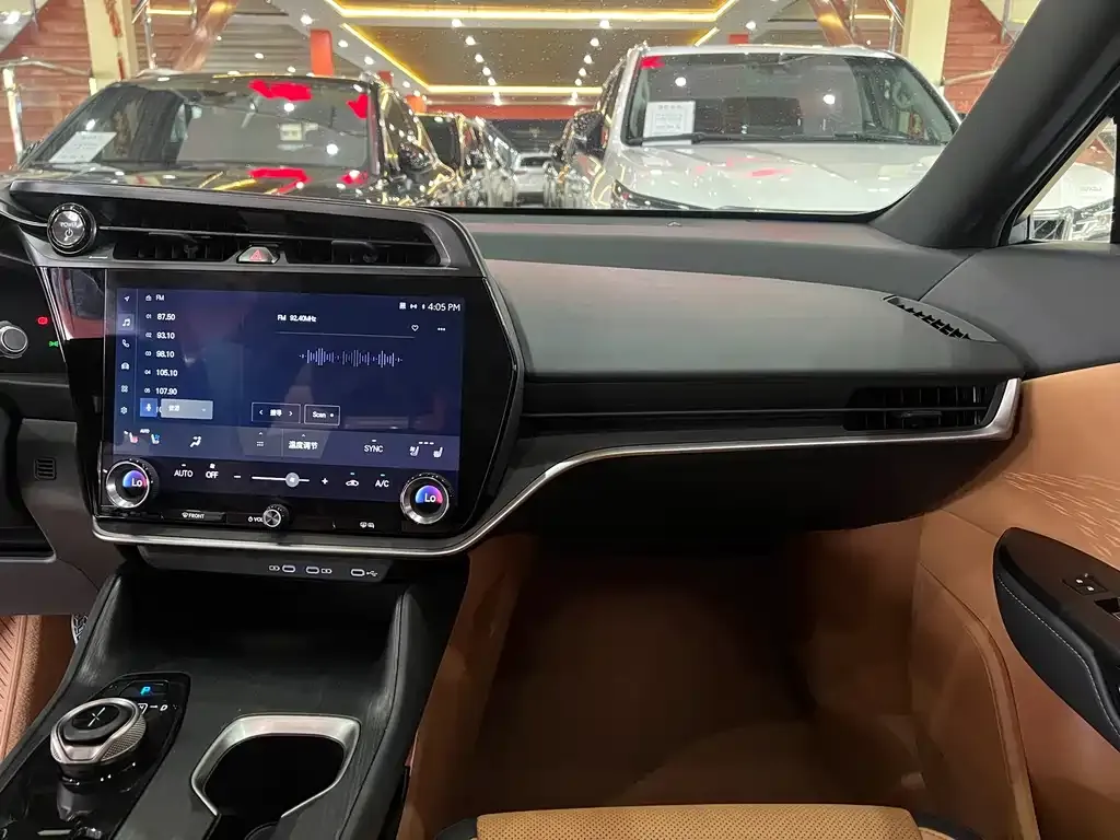 Lexus RZ 2024 из CN, фото 10