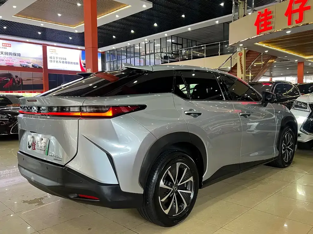 Lexus RZ 2024 из CN, фото 5