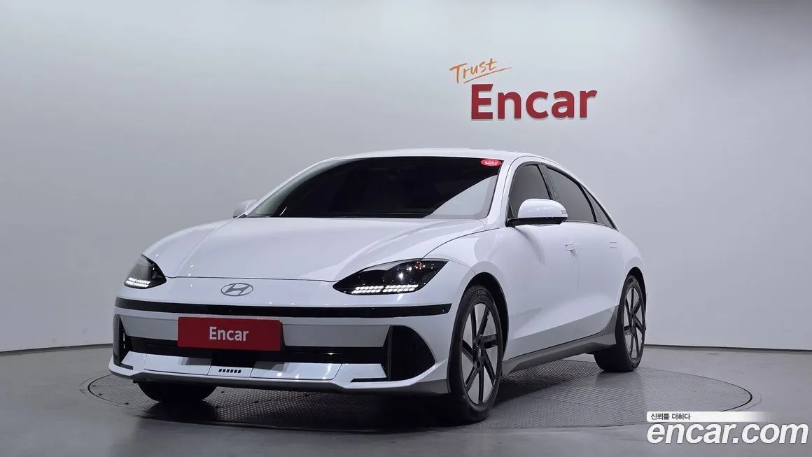 Hyundai Ioniq6 — фото 1