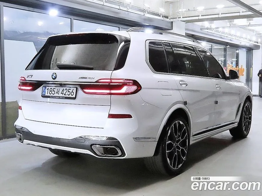 BMW X7 — фото 4