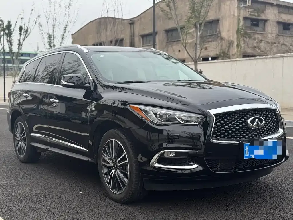 Infiniti QX60 (Import) — фото 3