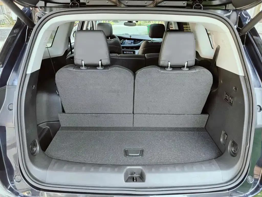 Buick Enclave 2021 из CN, фото 9