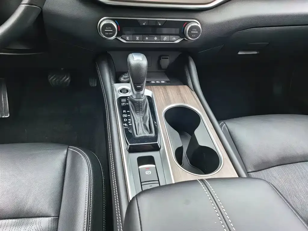 Nissan Teana 2022 из CN, фото 10