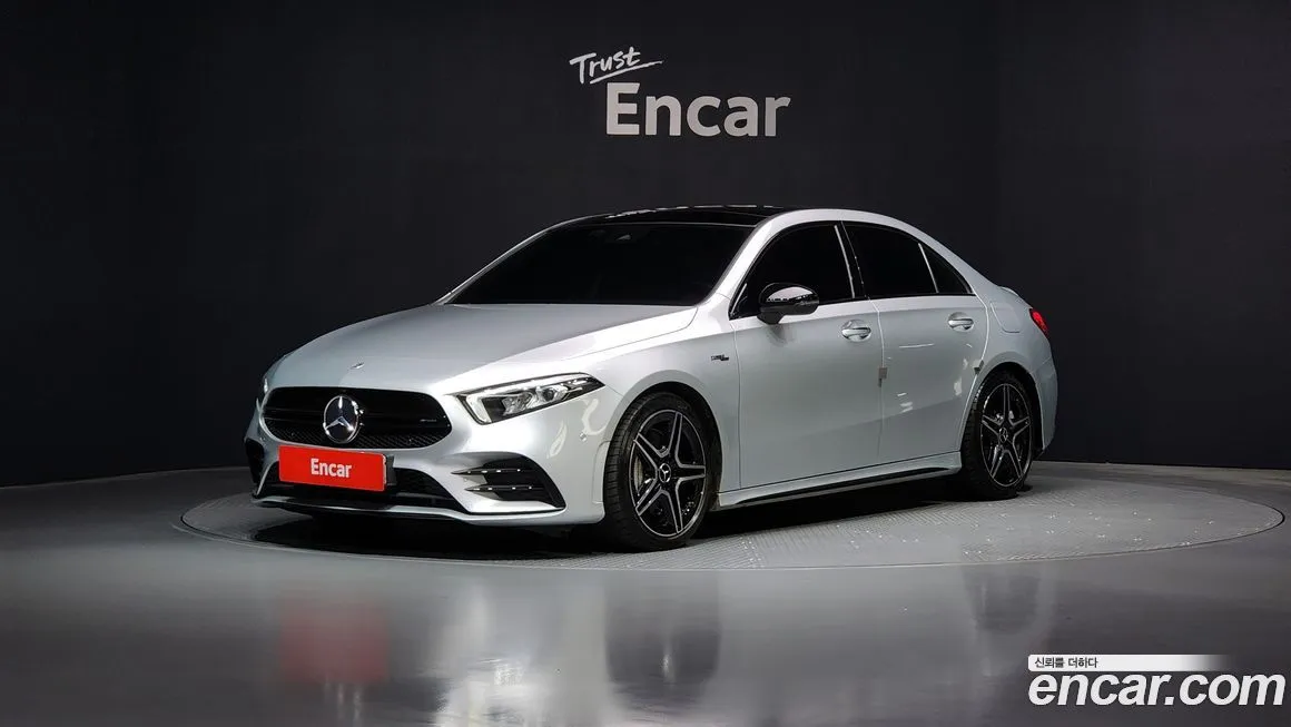 Mercedes-Benz A-Class — фото 1