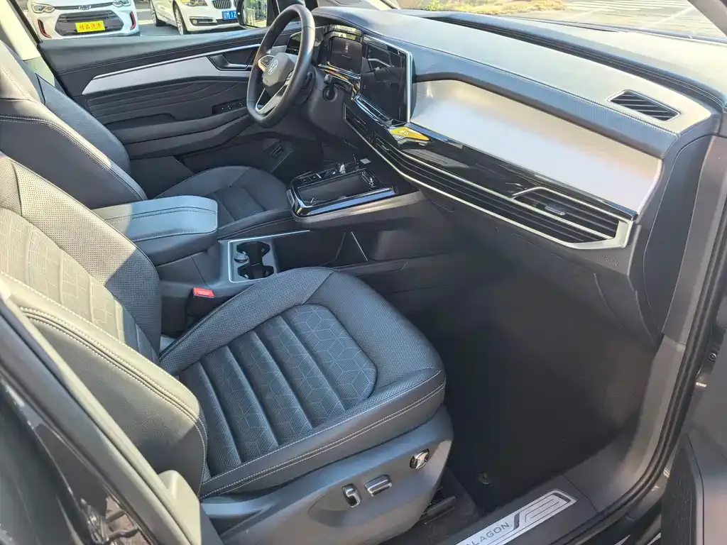 Volkswagen Talagon 2022 из CN, фото 7