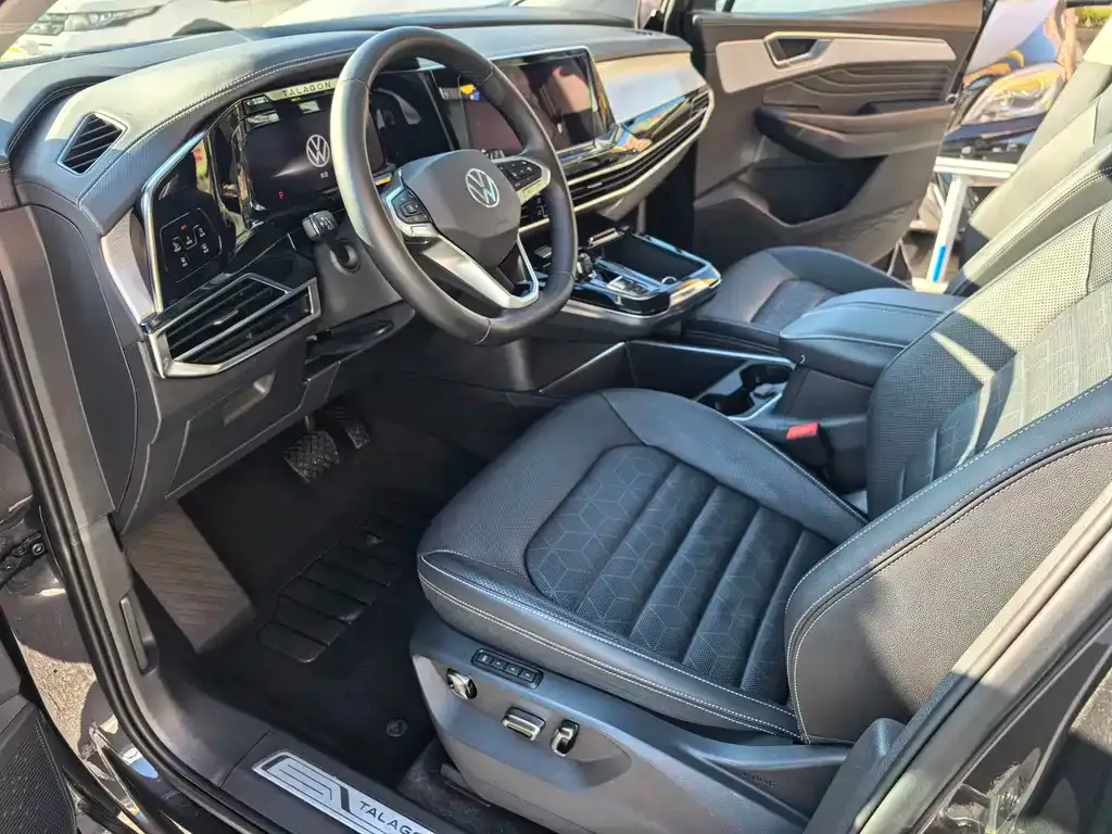 Volkswagen Talagon 2022 из CN, фото 8