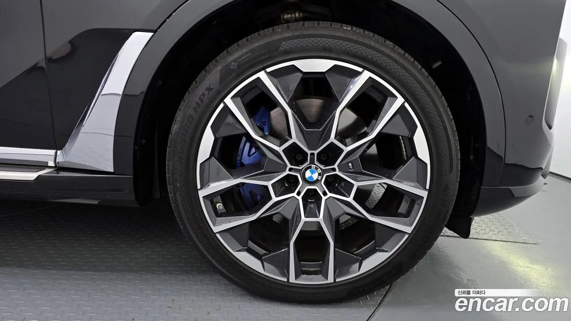 BMW X7 2024 из KR, фото 5