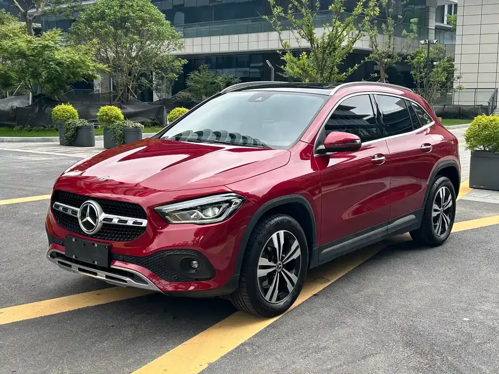 Mercedes-Benz GLA 2023 из CN, фото 2