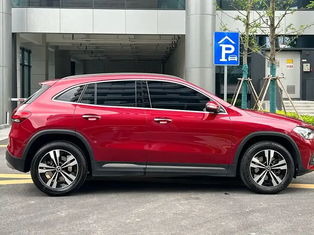 Mercedes-Benz GLA 2023 из CN, фото 7