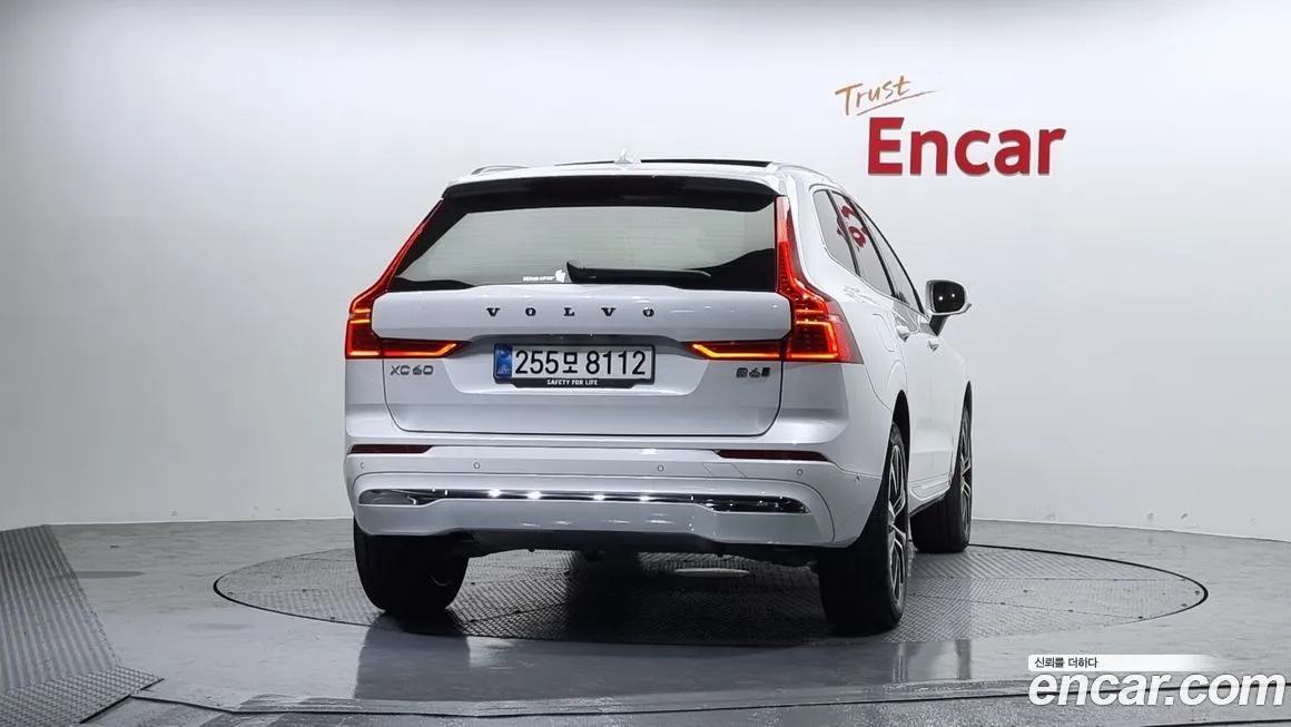 Volvo XC60 2025 из KR, фото 4