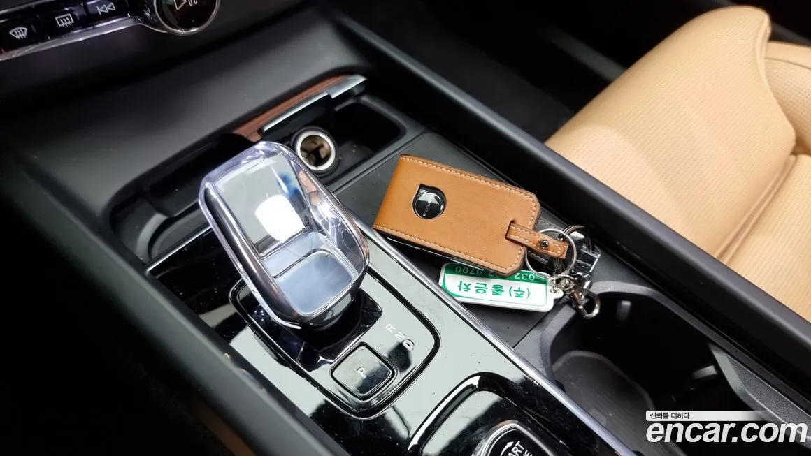 Volvo XC60 2025 из KR, фото 9