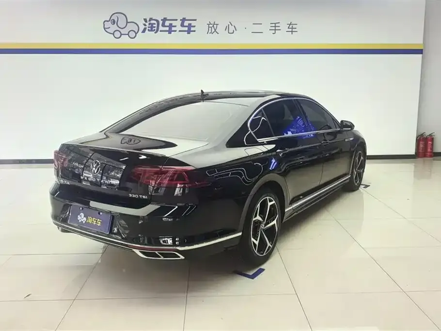 Volkswagen Magotan 2024 из CN, фото 3