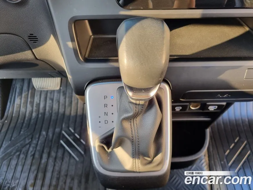 Hyundai Staria — фото 10