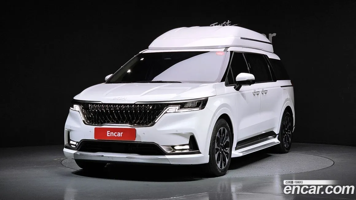 Kia Carnival — фото 1