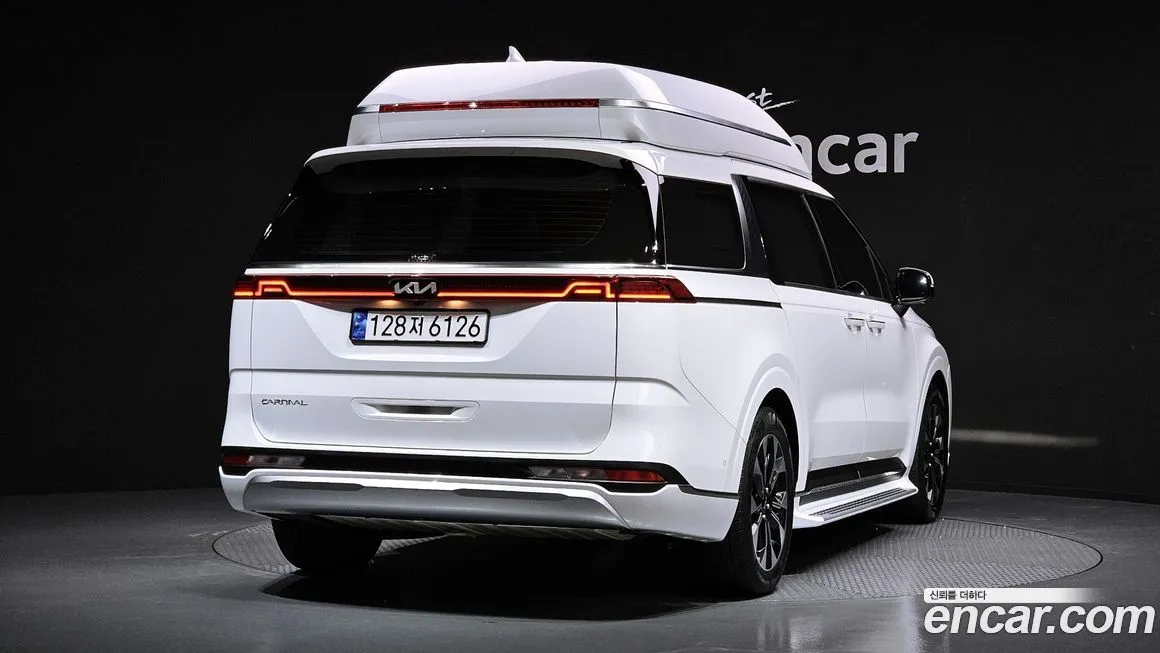 Kia Carnival — фото 2