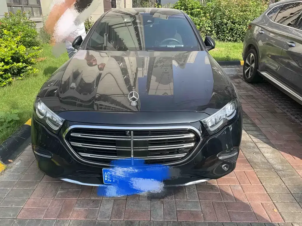 Mercedes-Benz E-Class 2024 из CN, фото 2