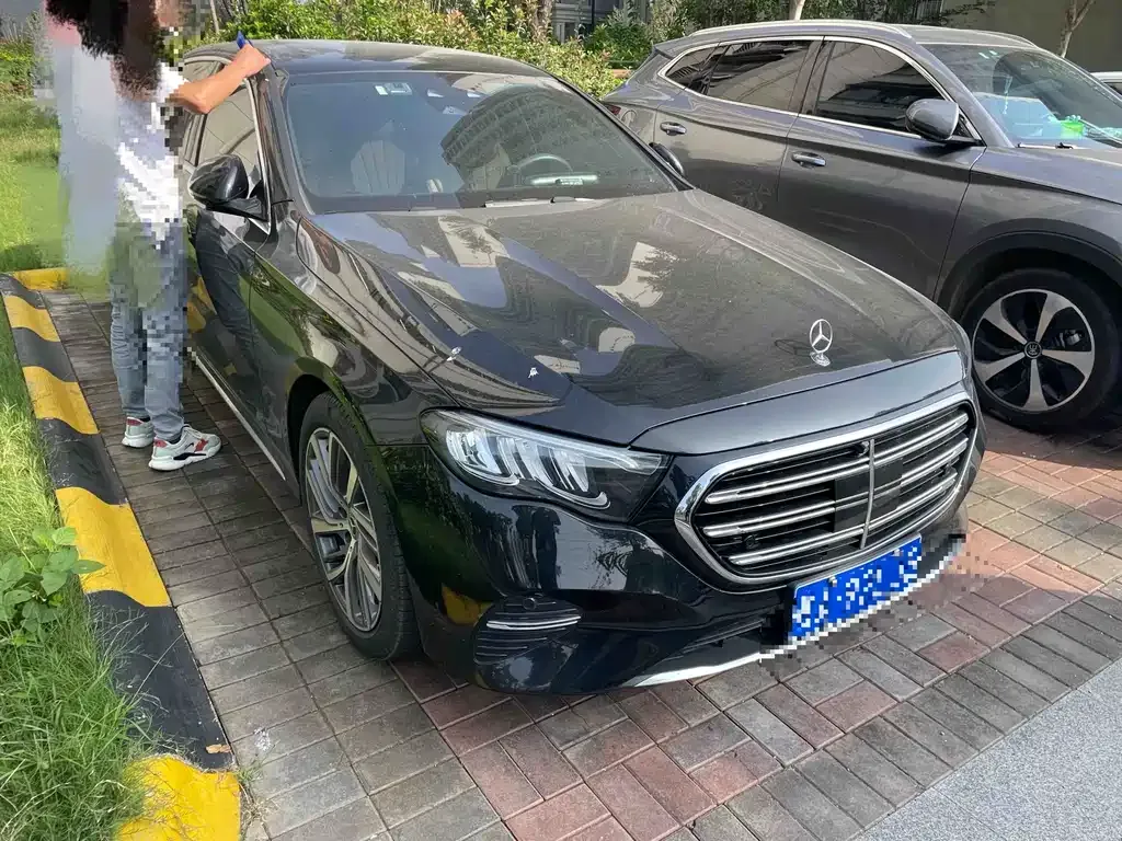 Mercedes-Benz E-Class 2024 из CN, фото 3