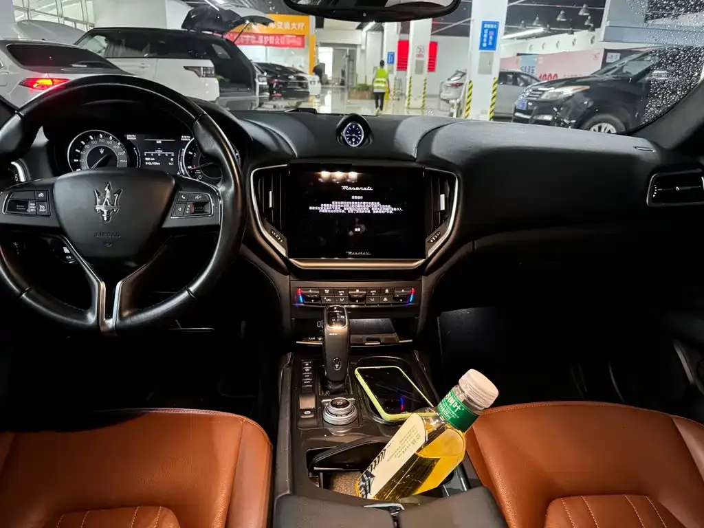 Maserati Ghibli 2021 из CN, фото 10