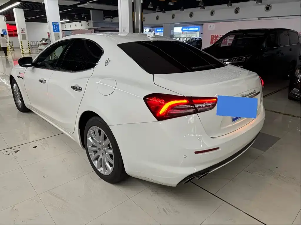 Maserati Ghibli 2021 из CN, фото 7