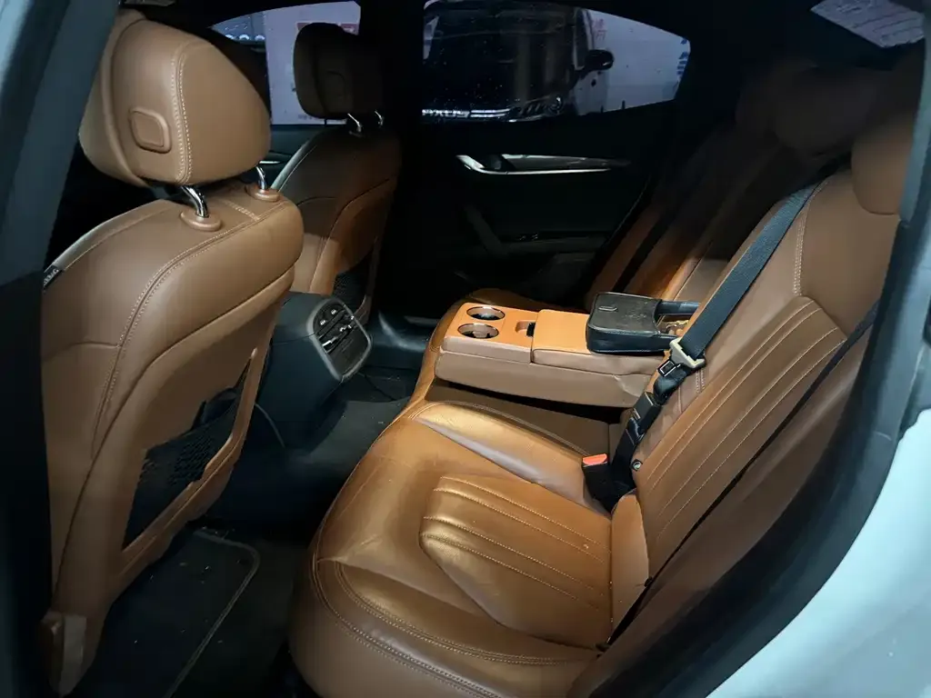 Maserati Ghibli 2021 из CN, фото 8
