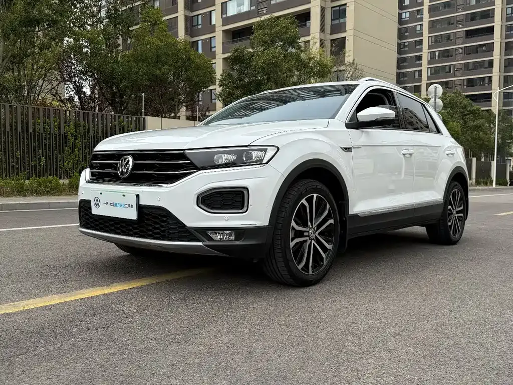 Volkswagen T-Roc 2022 из CN, фото 1