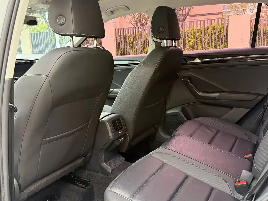 Volkswagen T-Roc 2022 из CN, фото 5