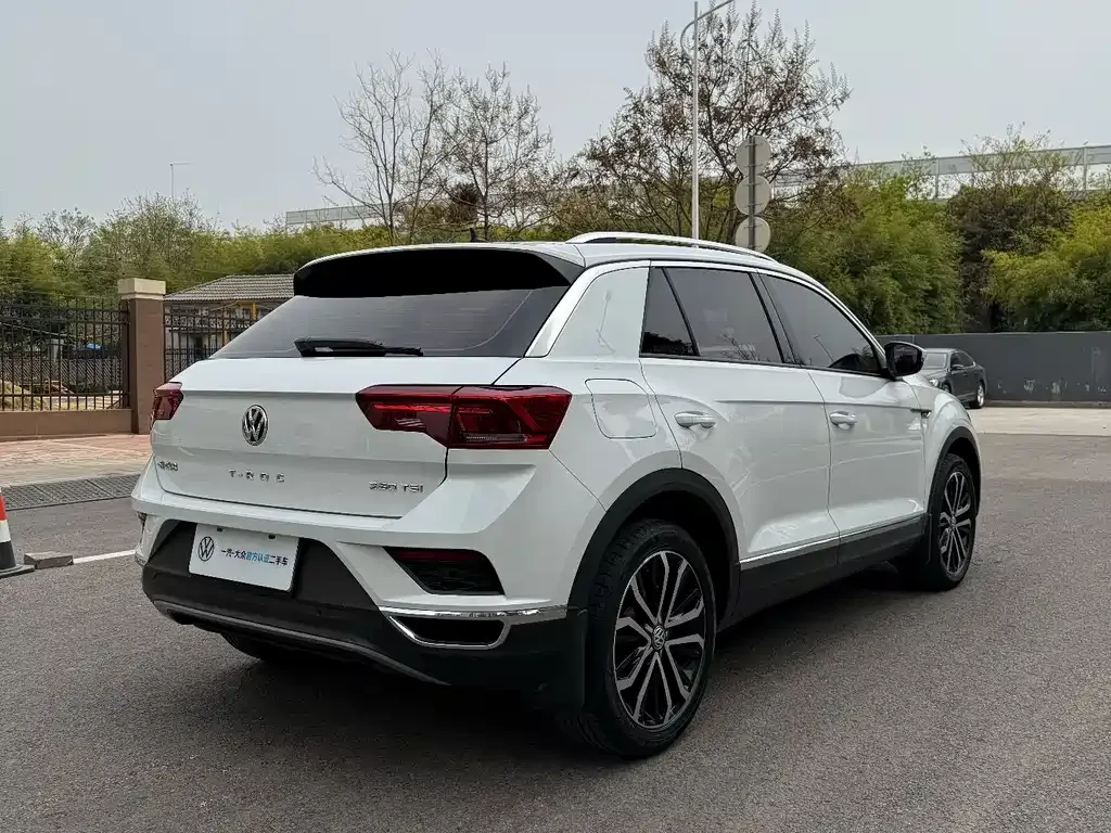 Volkswagen T-Roc 2022 из CN, фото 6