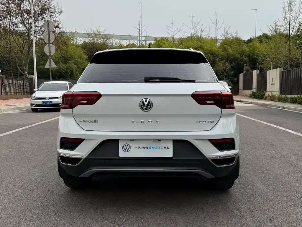 Volkswagen T-Roc 2022 из CN, фото 9