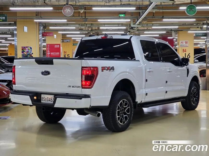 Ford F150 2021 из KR, фото 2