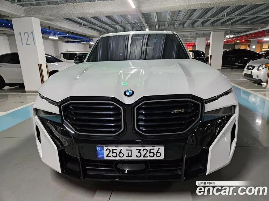 BMW XM — фото 3