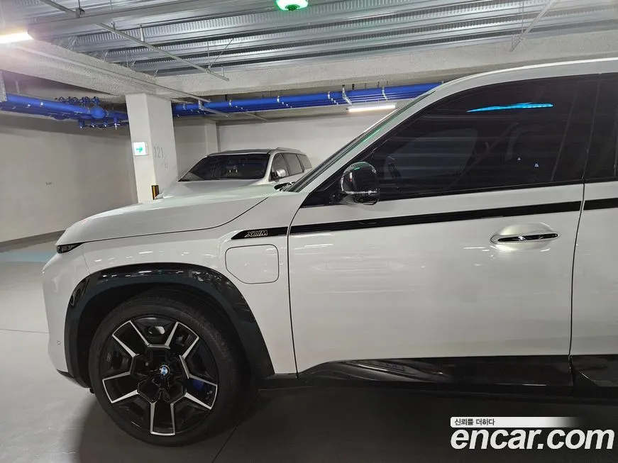 BMW XM — фото 5